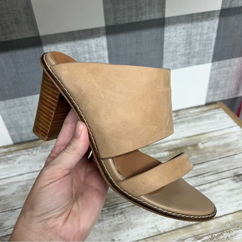 Alias Mae Evoke Mule Heel Sandal